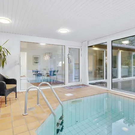 Awesome In With Indoor Swimming Pool *